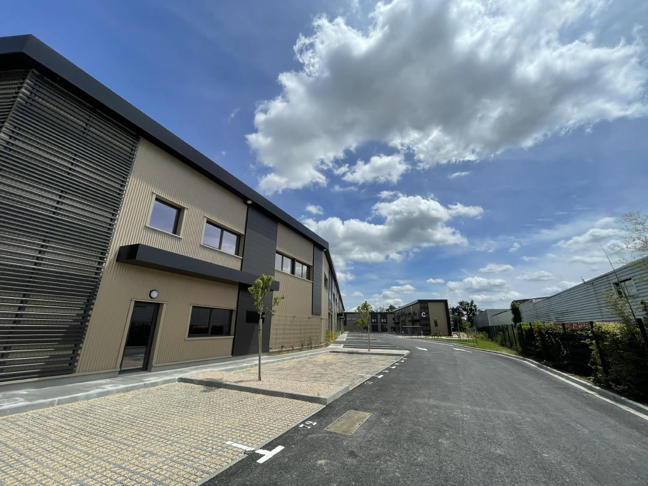 Local d'activité Launaguet 3282m² Location local d'activité Launaguet Haute-Garonne OLACT2421300 3